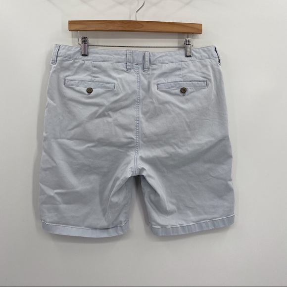 Tommy Bahama light blue stretch cotton shorts - Picture 4 of 9